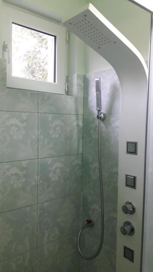 Cozy, Central 1-Bedroom Apartment In Timisoara, Romania 외부 사진